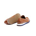 MOCASSIM CRETA COM DETALHE AZUL