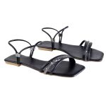 Sandália Rasteira Feminina Casual com Tiras e Ajuste Preto