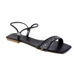 Sandália Rasteira Feminina Casual com Tiras e Ajuste Preto