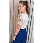 T-shirt Feminina Com Detalhe Na Manga Guipir - Off White - Cod 226