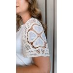 T-shirt Feminina Manga Bordada - Branca - Cod 535