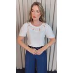 Blusa Feminina Flor Em Crochê - Off White - Cod 530