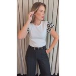 T-shirt Feminina Manga Crochê Delicada - Branca/ Preto - Cod 526