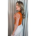 T-shirt Feminina Manga Crochê Delicada - Terracota/ Branca - Cod 526