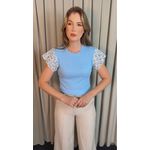 T-shirt Feminina Manga Crochê Delicada - Azul/ Branca - Cod 526