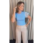 T-shirt Feminina Manga Crochê Delicada - Azul/ Branca - Cod 526