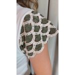 T-shirt Feminina Manga Crochê Delicada - Branca/ Verde - Cod 526