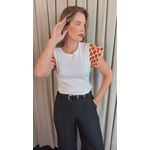 T-shirt Feminina Manga Crochê Delicada - Branca/ Terracota - Cod 526