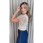 T-shirt Feminina Com Detalhe Na Manga Guipir - Off White - Cod 525