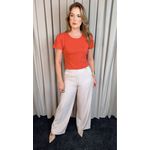 T-shirt Feminina Manguinha Bordada Delicada - Goiaba - Cod 512