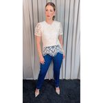 Blusa Feminina Em Guipir Bordada Delicada - Off White Cod 500