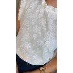 Blusa Feminina Em Lese 3D Delicada - Branca - Cod 329