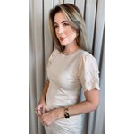 T-shirt Feminina Com Detalhe Na Manga - Off White - Cod 320