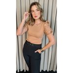 T-shirt Feminina Com Detalhe Na Manga Guipir - Nude - Cod 226