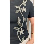 T-shirt Feminina Delicada Bordada - Preto - Cod 305