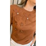T-shirt Feminina Com Detalhe Flor - Marrom - Cod 291
