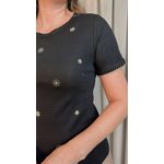T-shirt Feminina Delicada Bordada - Preto - Cod 293