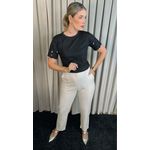 T-Shirt Feminina Manga Bordada Flores - Preto- Cod 272