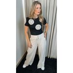 T-shirt Feminina Com Aplicação Em Crochê - Preto - Cod 260