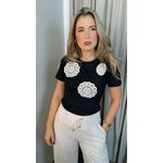 T-shirt Feminina Com Aplicação Em Crochê - Preto - Cod 260