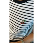 T-shirt Feminina Listrada Delicada - Preta - Cod 221