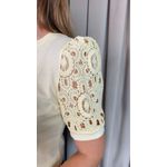 T-shirt Feminina Com Detalhe Na Manga Bordada - Amarela - Cod 542