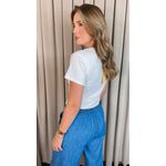 T-shirt Feminina Com Detalhe Florzinha - Branco - Cod 537