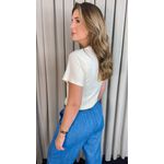 T-shirt Feminina Com Detalhe Florzinha - Off White - Cod 537