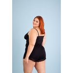 Baby Doll Plus em Liganete Lisa com Detalhe de Renda no Busto e Barra do Short
