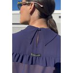 Blusa de Crepe com Babados Horizontais