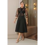 Blusa em tela e tule poá