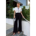 Blusa de Crepe com Tule Bordado