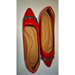 Sapatilha Vermelha com Fivela