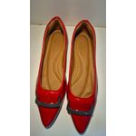 Sapatilha Vermelha com Fivela