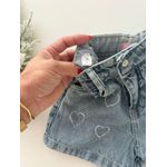 Short Jeans Coração Stras