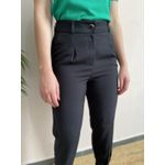 Calça Cenoura - Preta