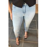 Calça Jeans Cigarrete Degrau