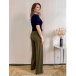 Tshirt Canelada Decote V - Preta