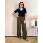 Tshirt Canelada Decote V - Preta