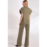 Calça Wide Leg Em Malha Tricô Com Shorts Forro Verde Escuro