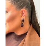 BRINCO BOHO CHAPA DUPLA ORGANIC MARROM BANHADO A OURO