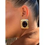 BRINCO BOHO CHAPA RESINADA MARROM BANHADO A OURO