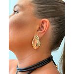 BRINCO CHAPA FRONTAL ORGÂNICA BANHADO A OURO