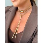 CORDÃO COURO BOHO NUDE E PINGENTE ORGÂNICO BANHADO A OURO