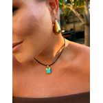 COLAR COURO BOHO CAFÉ E PINGENTE TURQUESA BANHADO A OURO