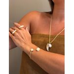 BRACELETE BOHO RESINADO NUDE BANHADO A OURO