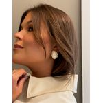 BRINCO BOHO CHAPA ORGANIC NUDE BANHADO A OURO