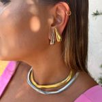 BRINCO GOTA CLICK BANHADO A OURO 