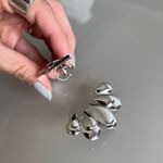 BRINCO EAR CUFF GOTAS BANHADO A RODIO BRANCO