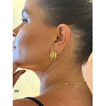 BRINCO ARGOLA TRIPLA M BANHADO A OURO 